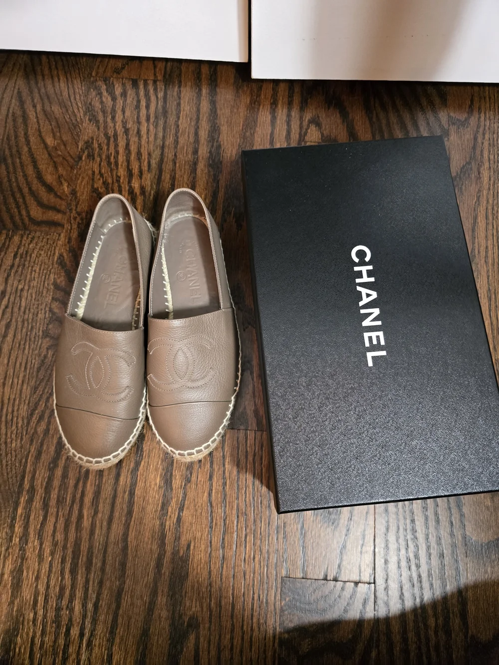 Chanel Women's Brown Nude Neutral Leather Espadrilles Sz 36